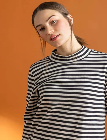 Striped organic cotton mock neck top - black/feather