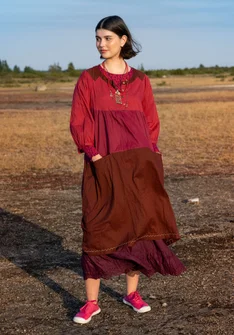 Kleid „Desert“ aus Öko-Baumwollgewebe - dunkelhibiskus