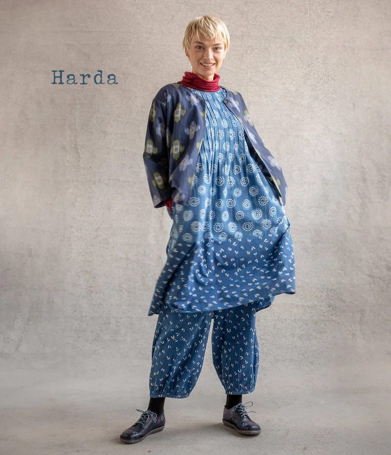 “Harda” woven indoor jacket in cotton