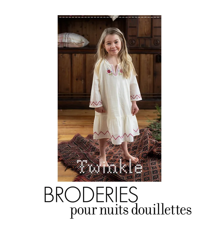 “Twinkle” children’s nightgown in organic cotton