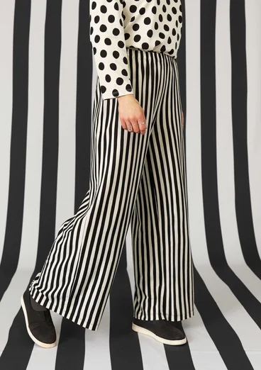 Striped jersey trousers made of organic cotton/modal - black/feather