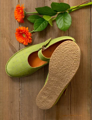 Nubuck schoenen "Earth" met riempje - asperge
