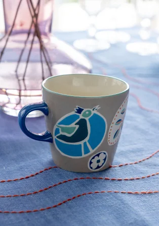 Tasse „Nest“ aus Keramik - dunkelnatur