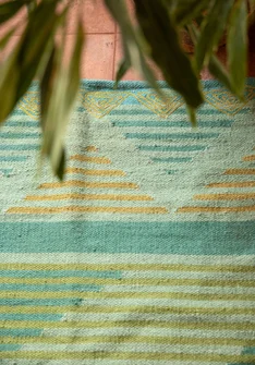 “Andes” rug in wool - dusty green