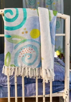 “Cumulus” throw in organic cotton - forget-me-not