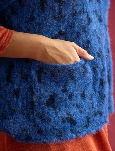 Strickjacke „Morr“ aus Alpakagemisch und Recycling-/Bio-Baumwolle - porzellanblau