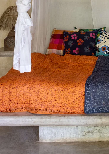 Block-printed “Peru” throw in organic cotton - peach