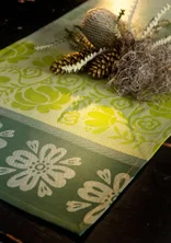 “Vinterros” table runner in organic cotton - putty