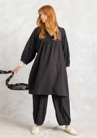 Robe tissée "Hilda" en coton biologique - noir