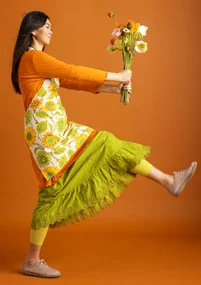 “Sunflower” apron in organic cotton/linen - light sand